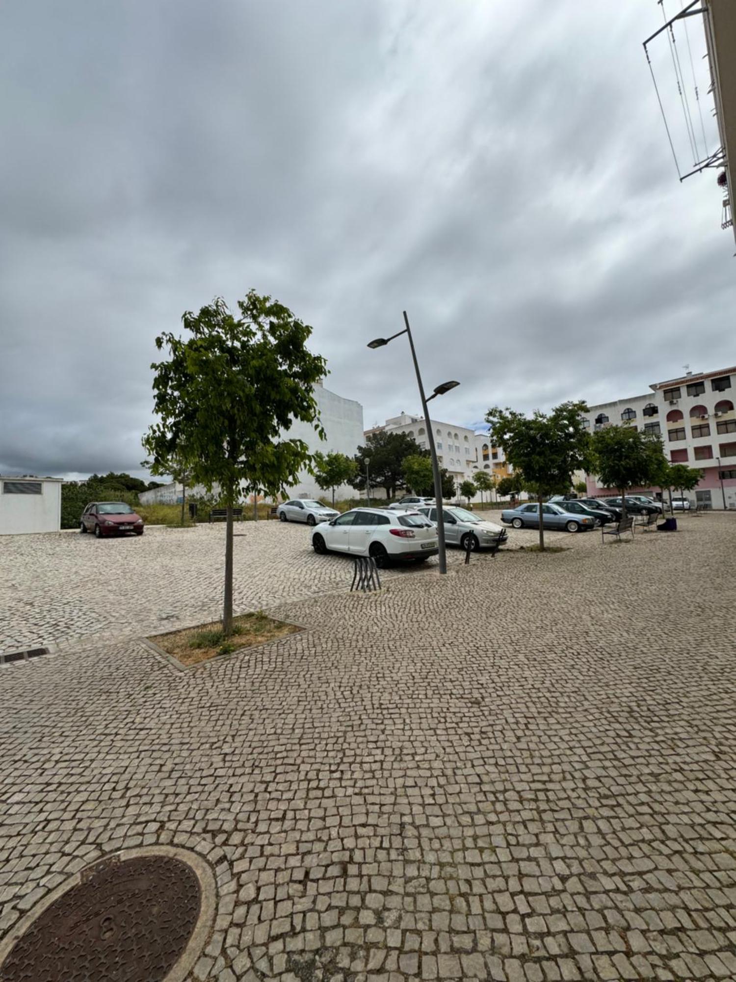 Princess Retreat Beautiful Modern Aprt 2 Min Walk From Quarteira Beach Exterior foto